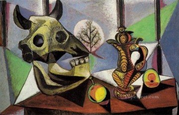Pablo Picasso Painting - Naturaleza muerta con calavera de toro 1939 Pablo Picasso